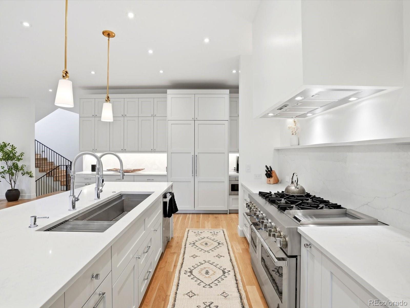 MLS Image #8 for 2900 s madison street,denver, Colorado