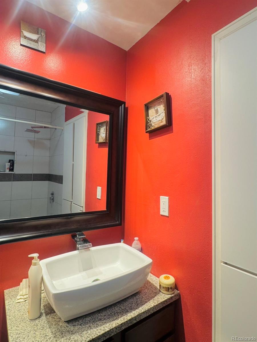 MLS Image #7 for 823 s moline street,aurora, Colorado