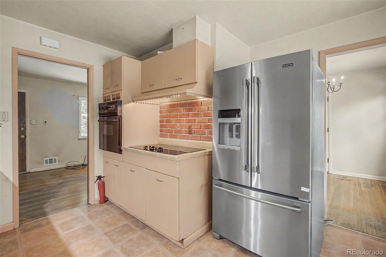 MLS Image #5 for 5326 e atlantic place,denver, Colorado