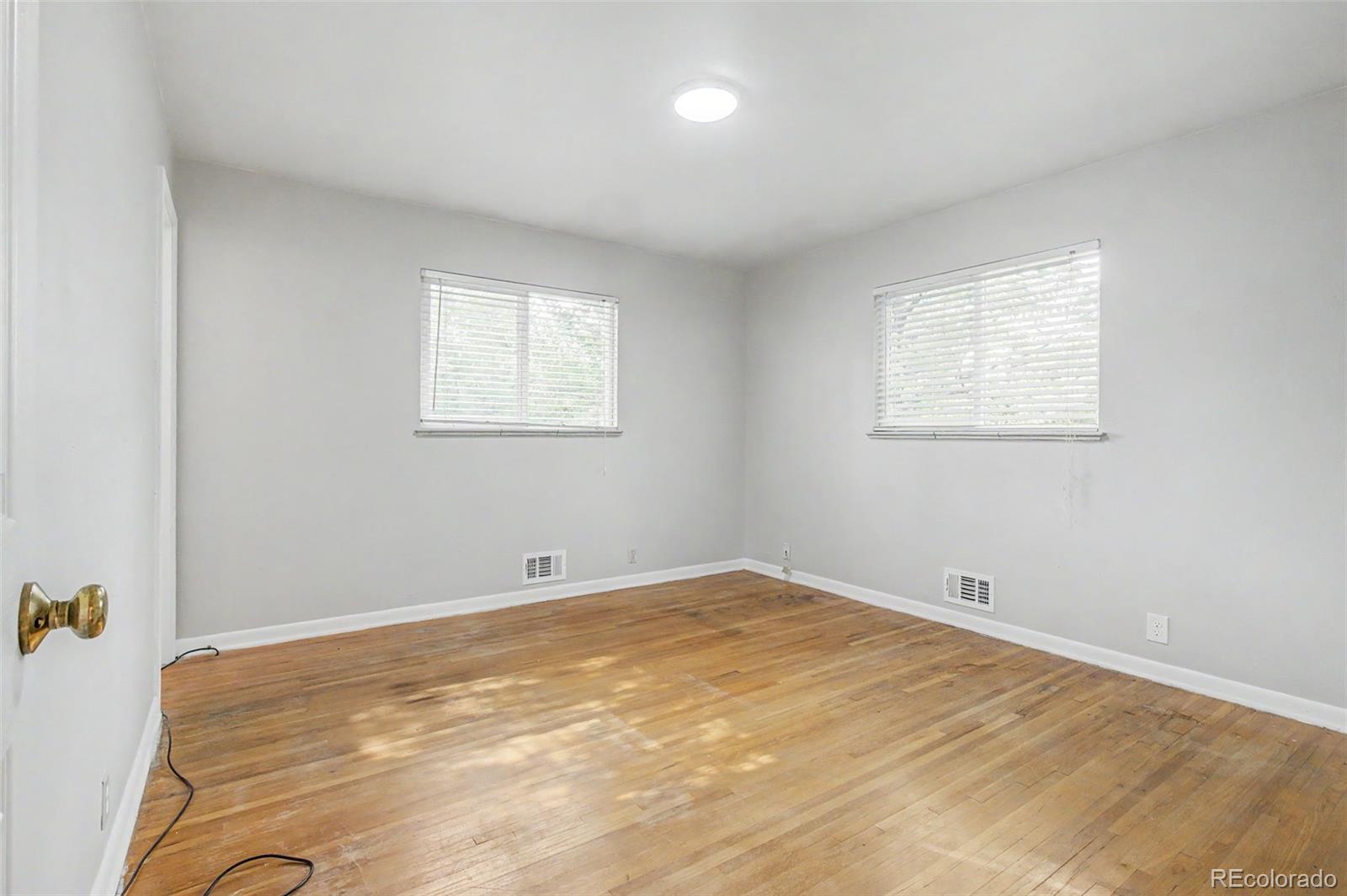 MLS Image #9 for 5326 e atlantic place,denver, Colorado