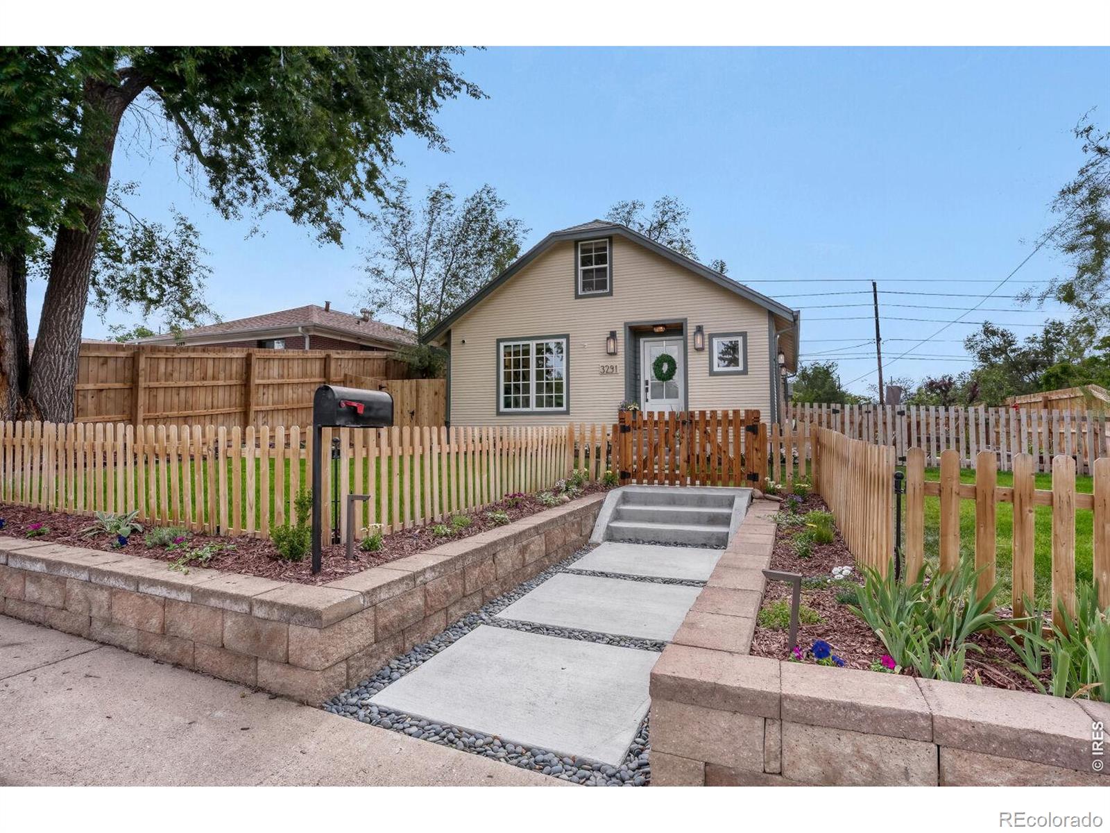 MLS Image #2 for 3291  benton street,wheat ridge, Colorado
