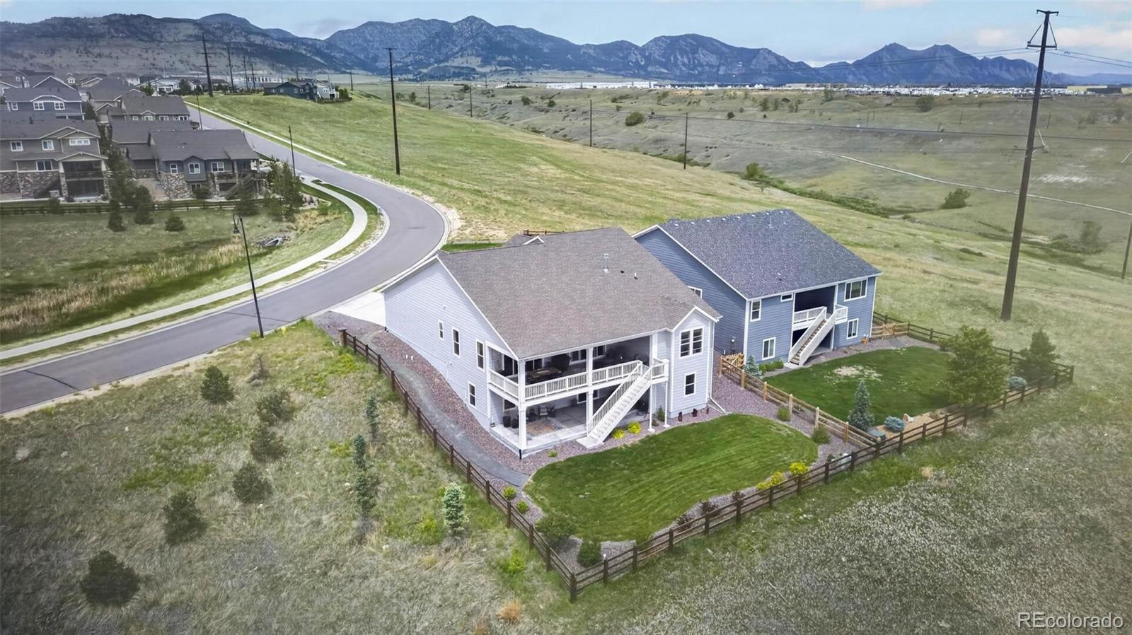 MLS Image #13 for 18669 w 87th drive,arvada, Colorado