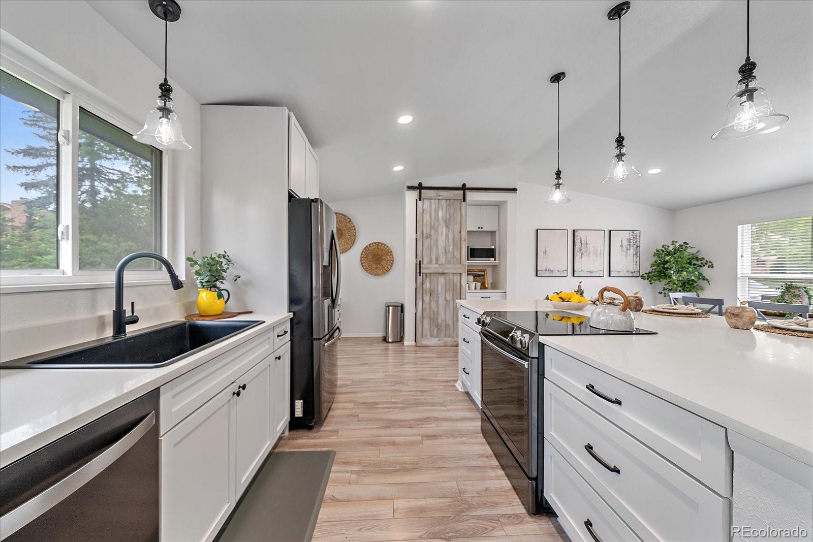 MLS Image #8 for 11436 w 59th avenue,arvada, Colorado