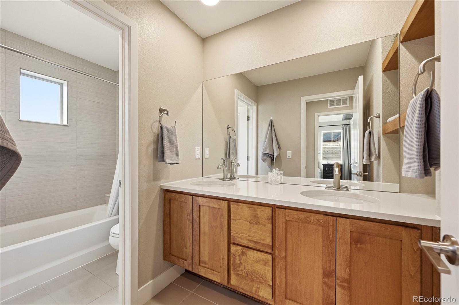 MLS Image #24 for 7029 s buchanan street,aurora, Colorado