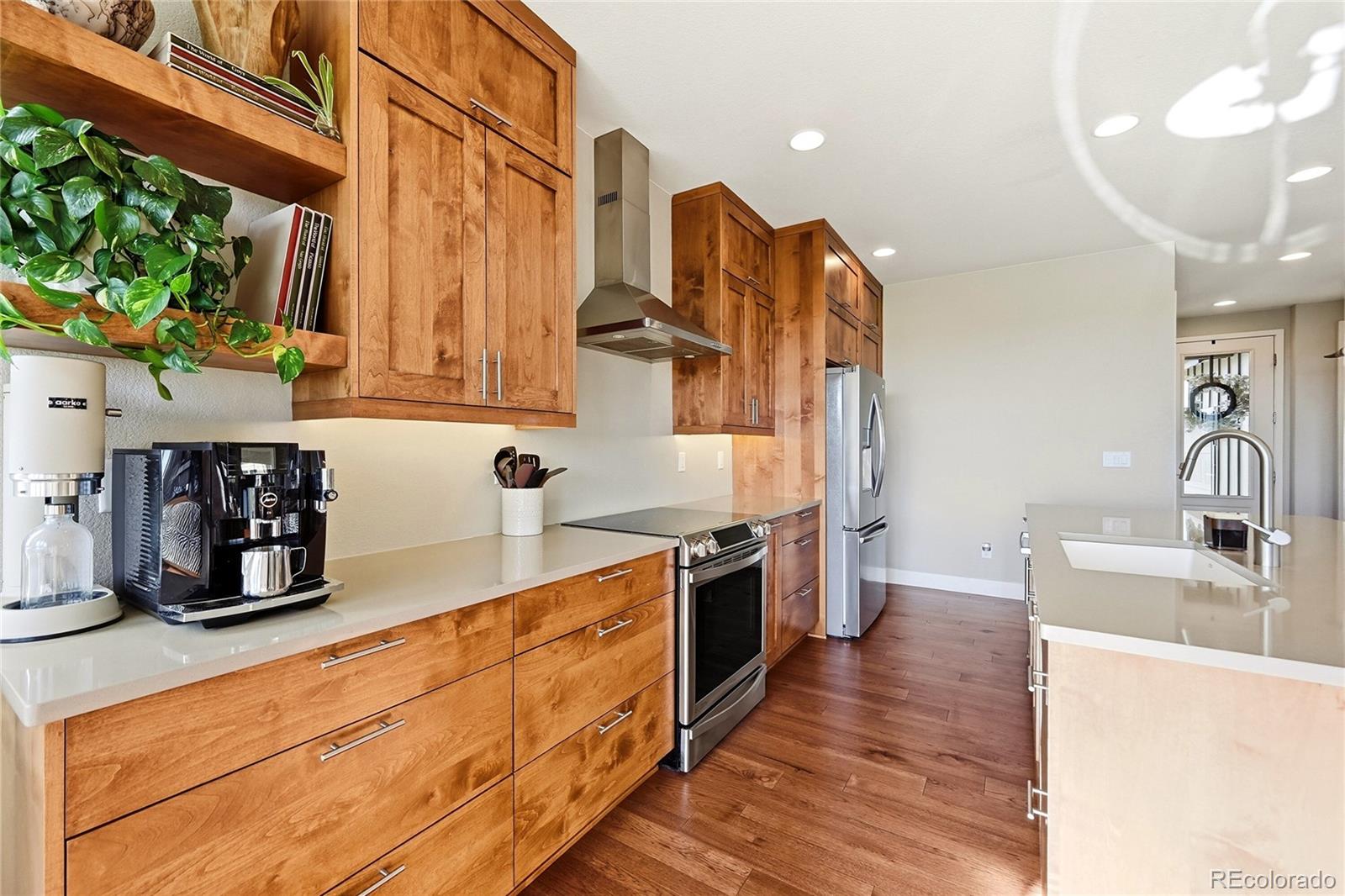 MLS Image #8 for 7029 s buchanan street,aurora, Colorado