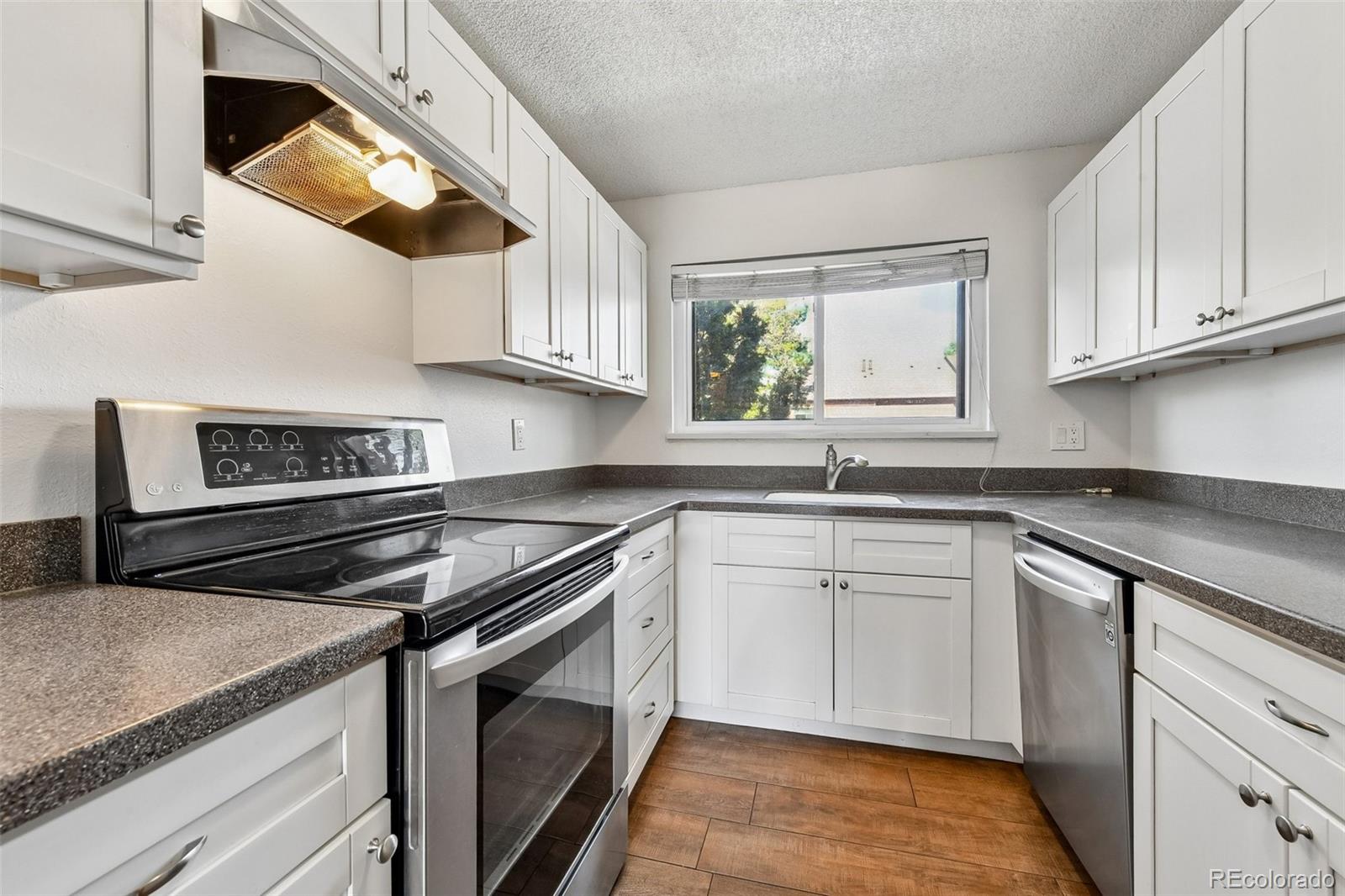 MLS Image #4 for 443  wright street 209,lakewood, Colorado