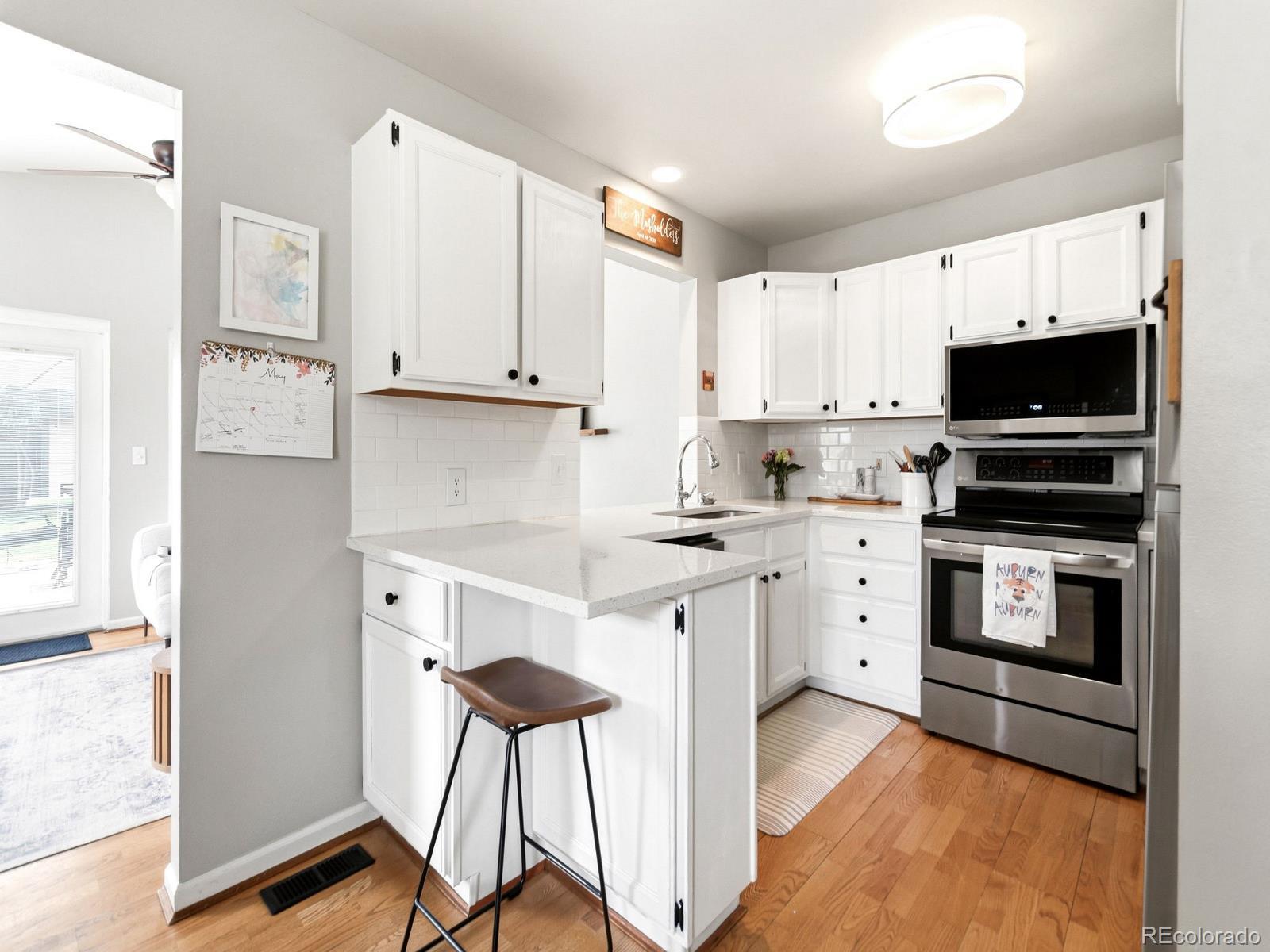 MLS Image #10 for 1605 s kearney street,denver, Colorado