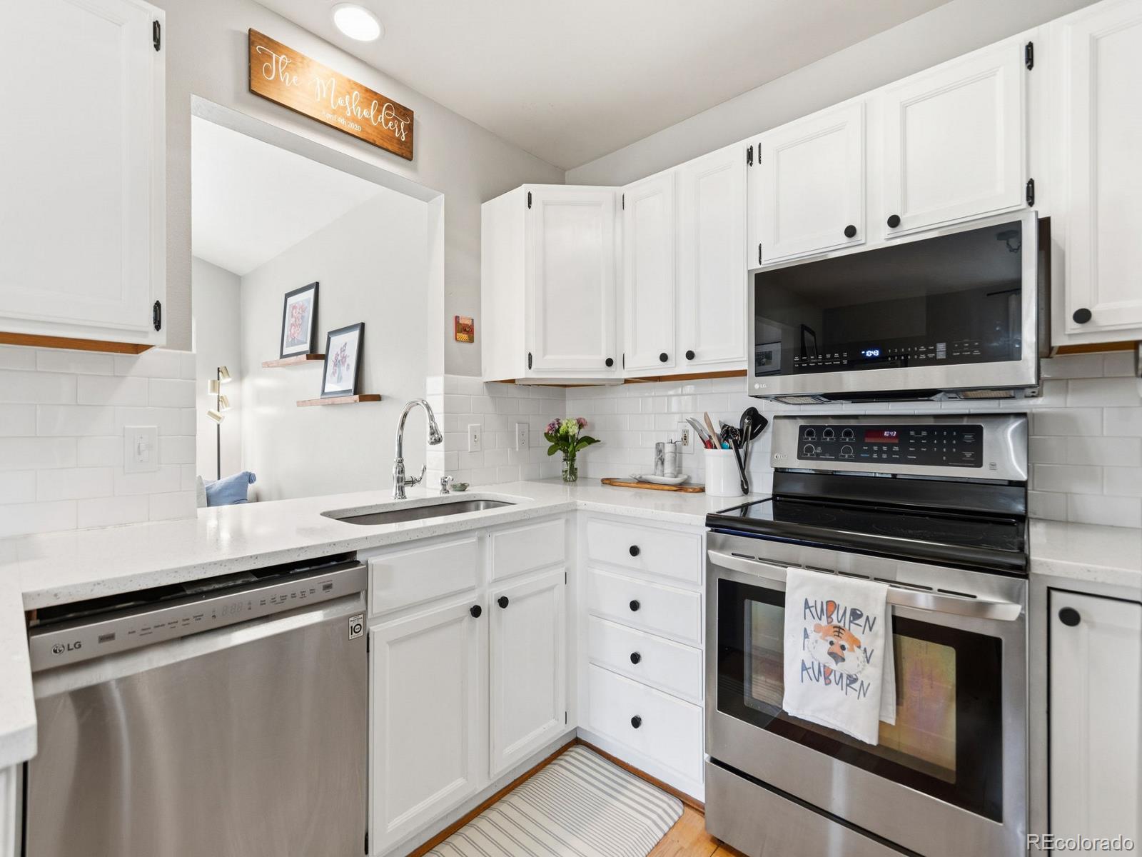 MLS Image #11 for 1605 s kearney street,denver, Colorado