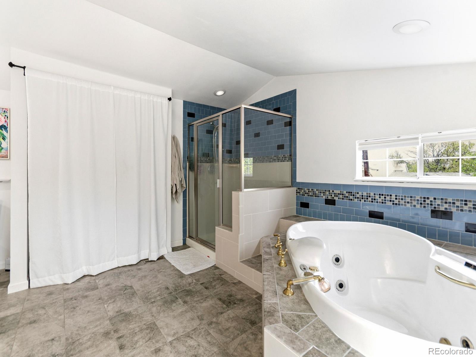 MLS Image #22 for 1605 s kearney street,denver, Colorado