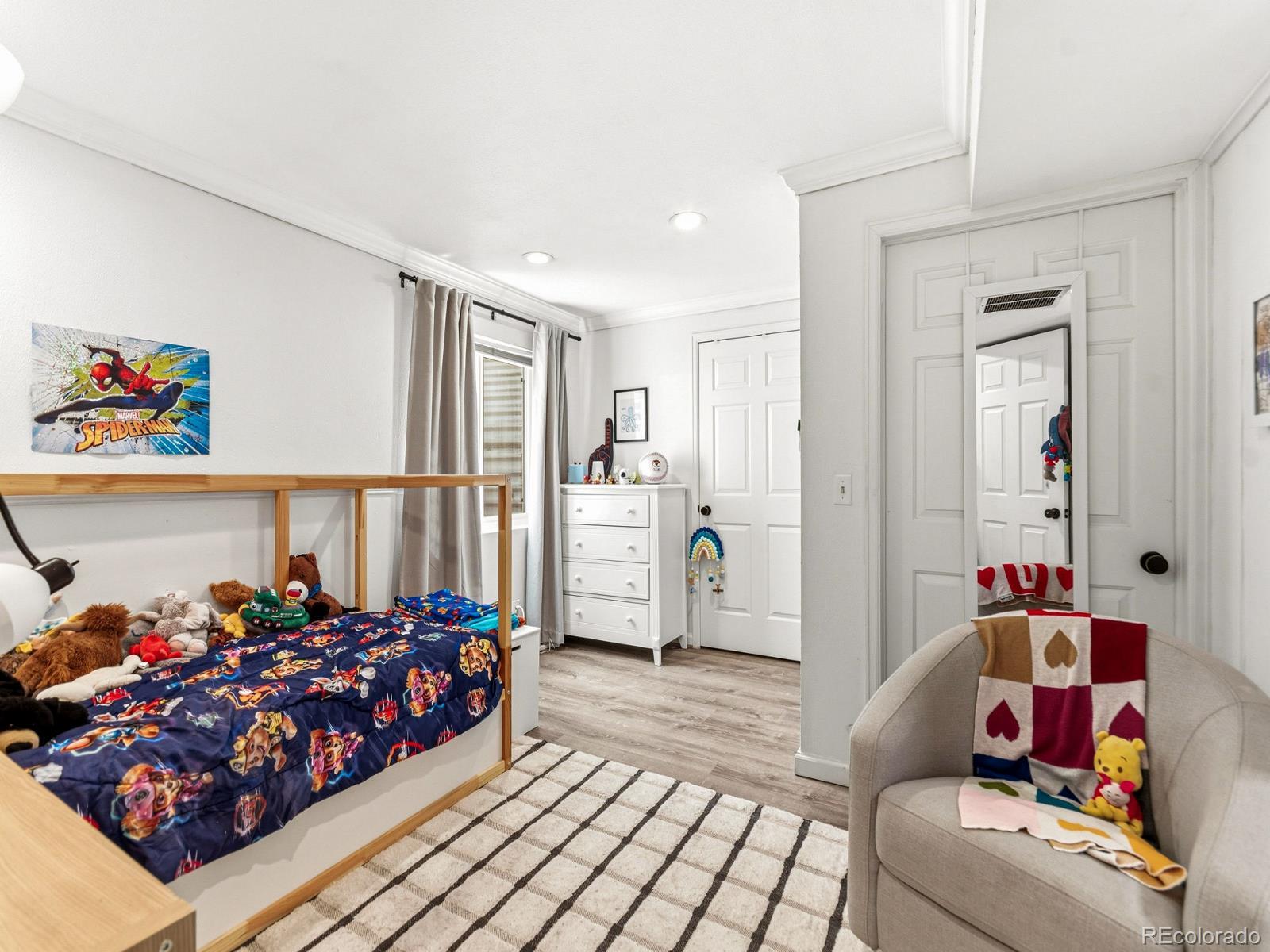 MLS Image #27 for 1605 s kearney street,denver, Colorado