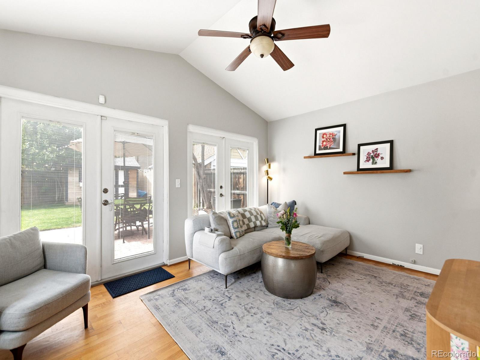 MLS Image #4 for 1605 s kearney street,denver, Colorado