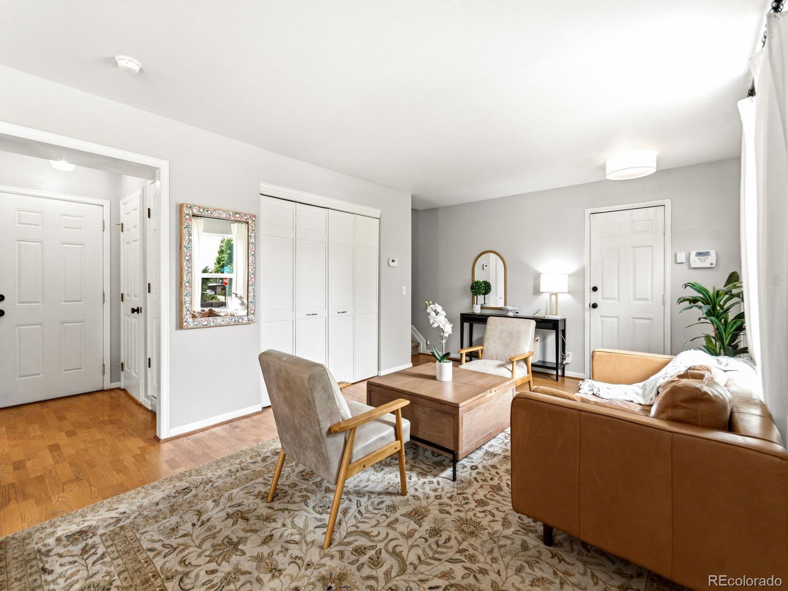 MLS Image #7 for 1605 s kearney street,denver, Colorado