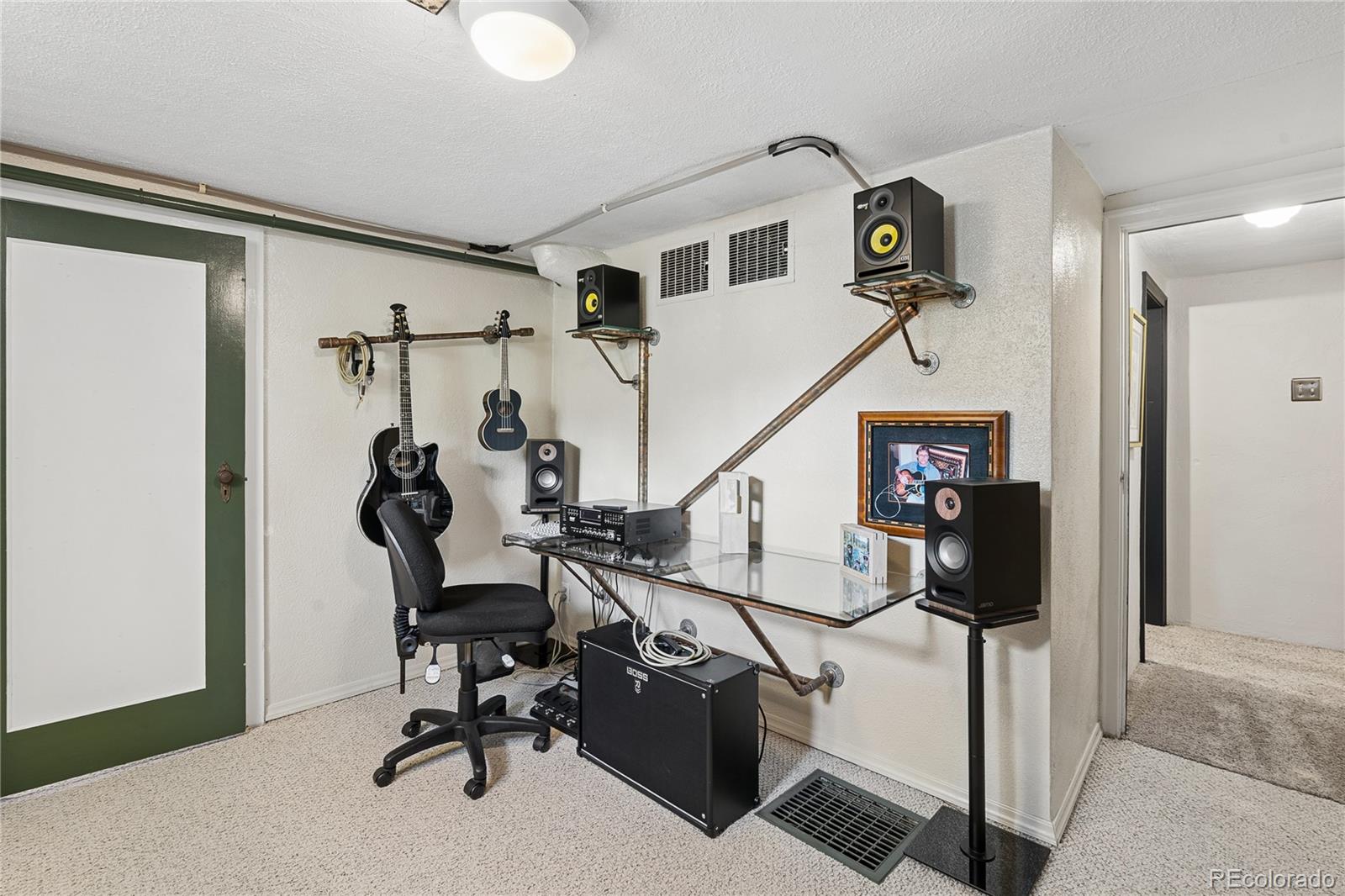 MLS Image #22 for 1911 s marion street,denver, Colorado
