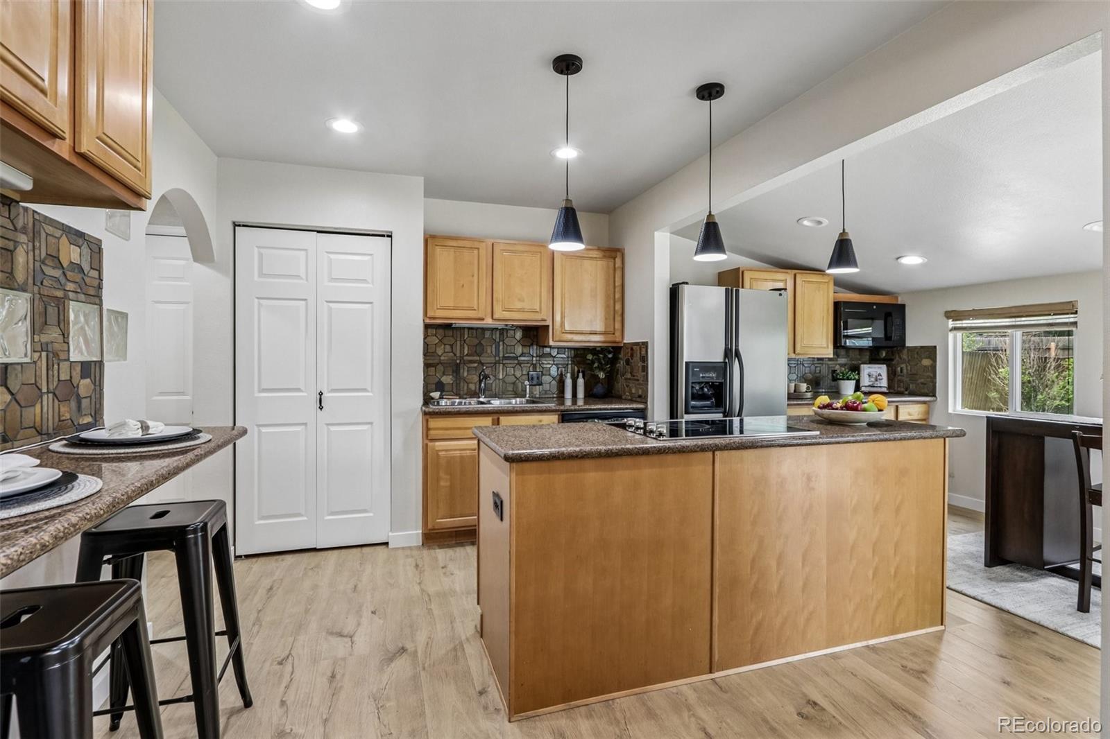 MLS Image #10 for 2121 s lowell boulevard,denver, Colorado