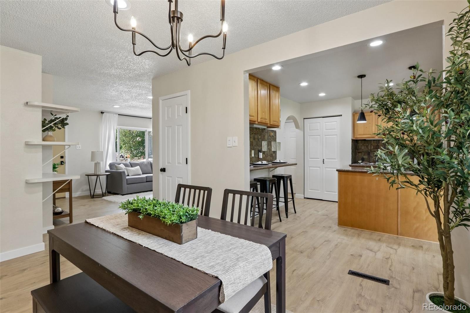 MLS Image #6 for 2121 s lowell boulevard,denver, Colorado