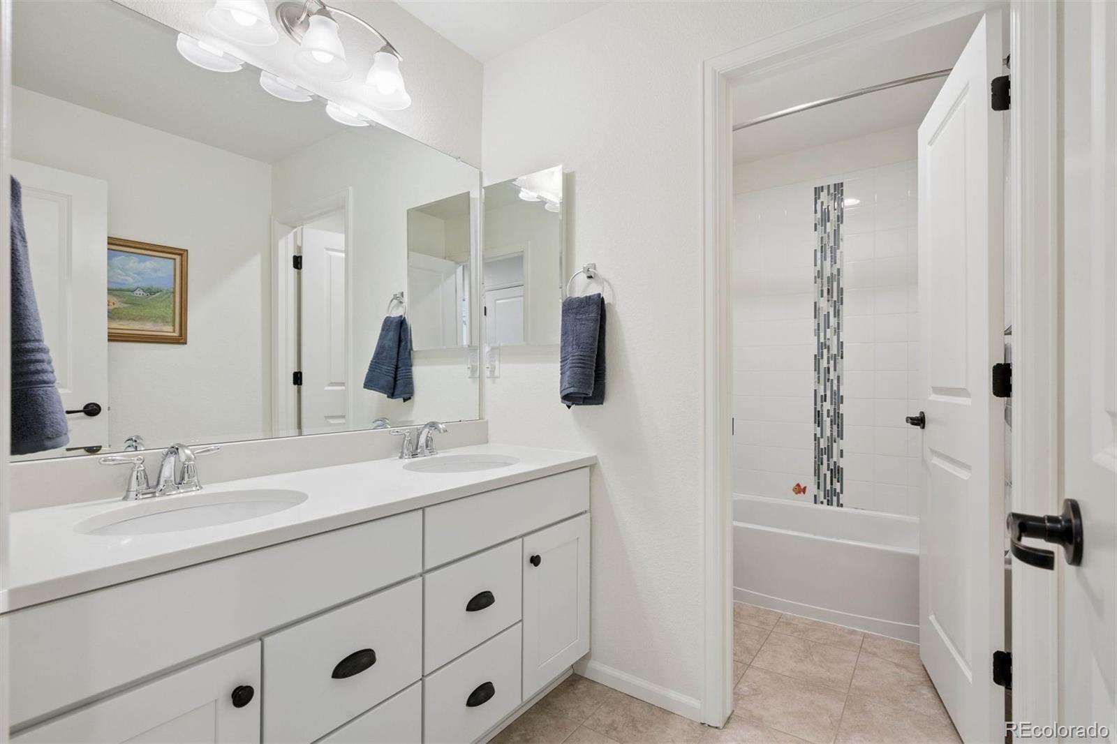 MLS Image #14 for 2118 s teller court,lakewood, Colorado