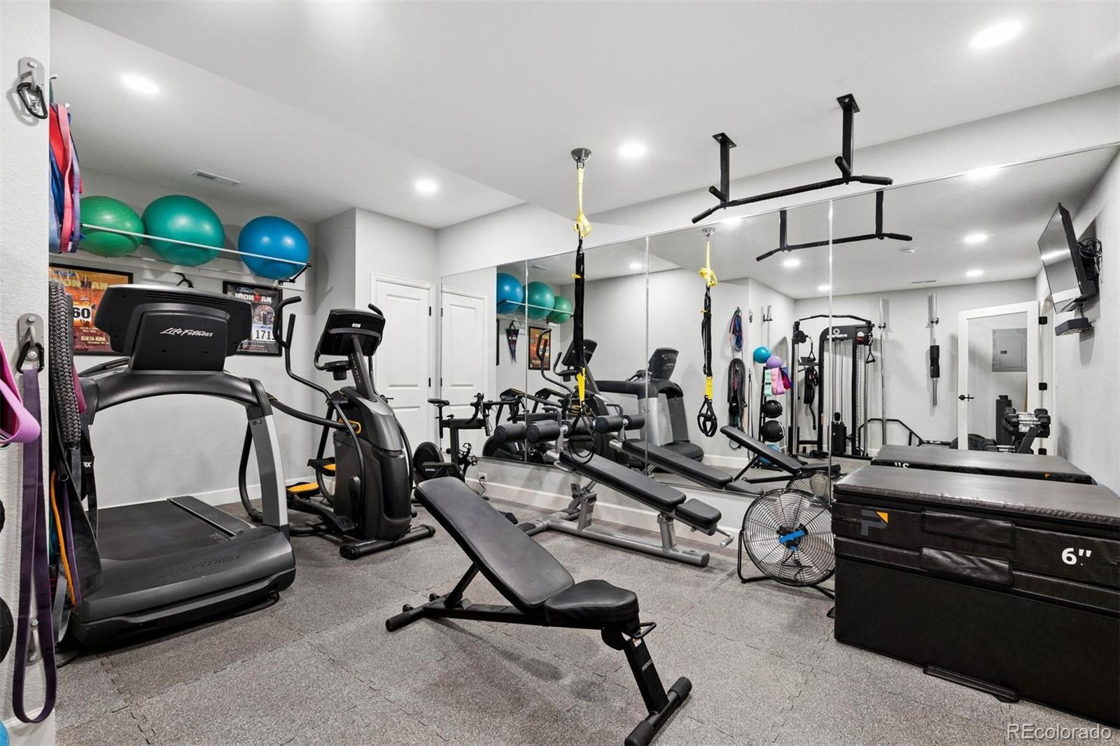 MLS Image #20 for 2118 s teller court,lakewood, Colorado