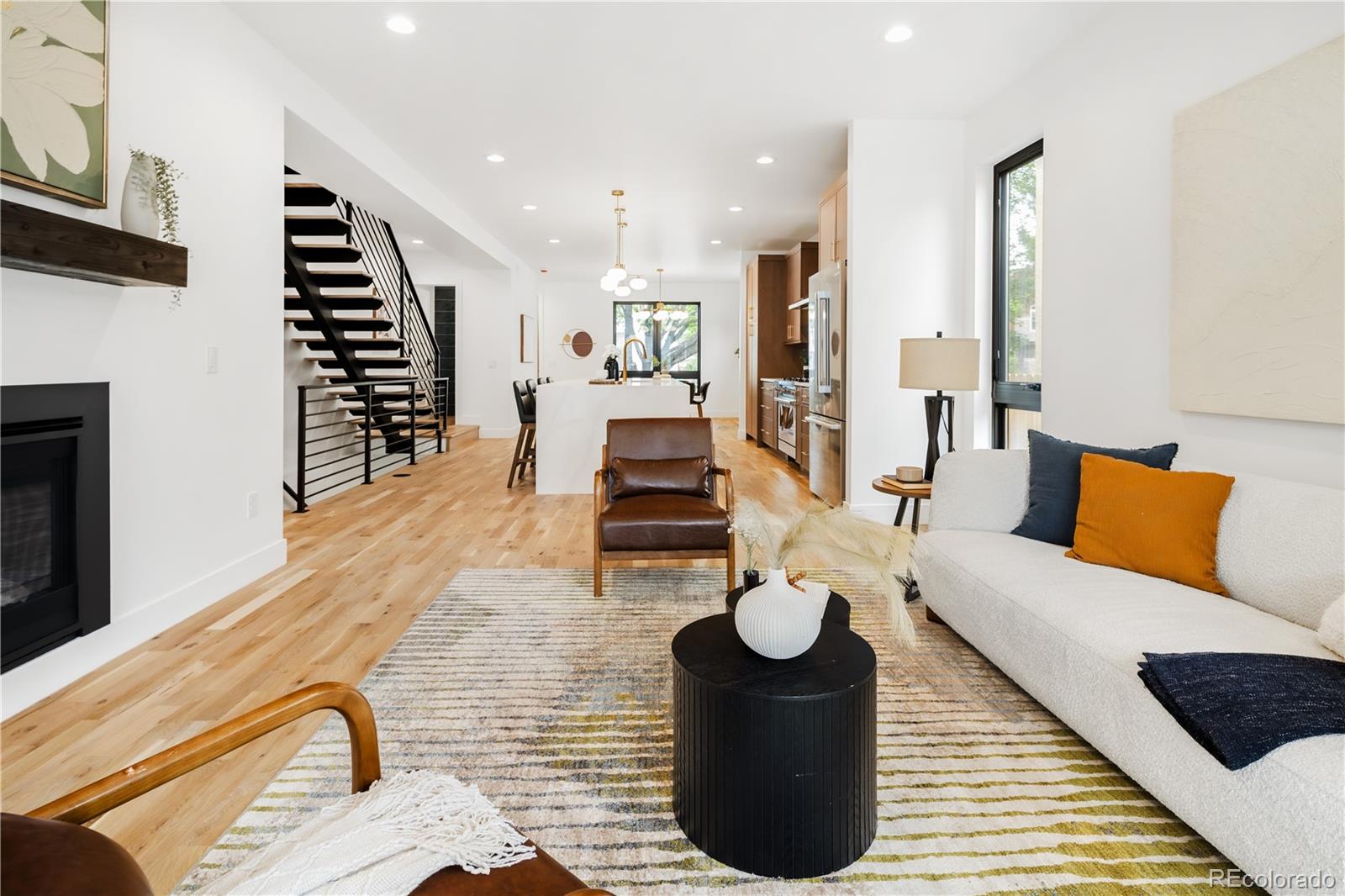 MLS Image #18 for 769  birch street,denver, Colorado