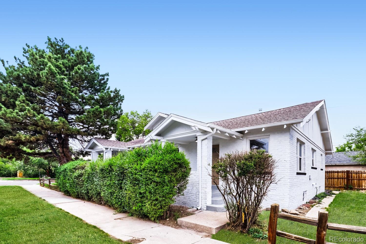 MLS Image #11 for 8015 e 16th avenue,denver, Colorado