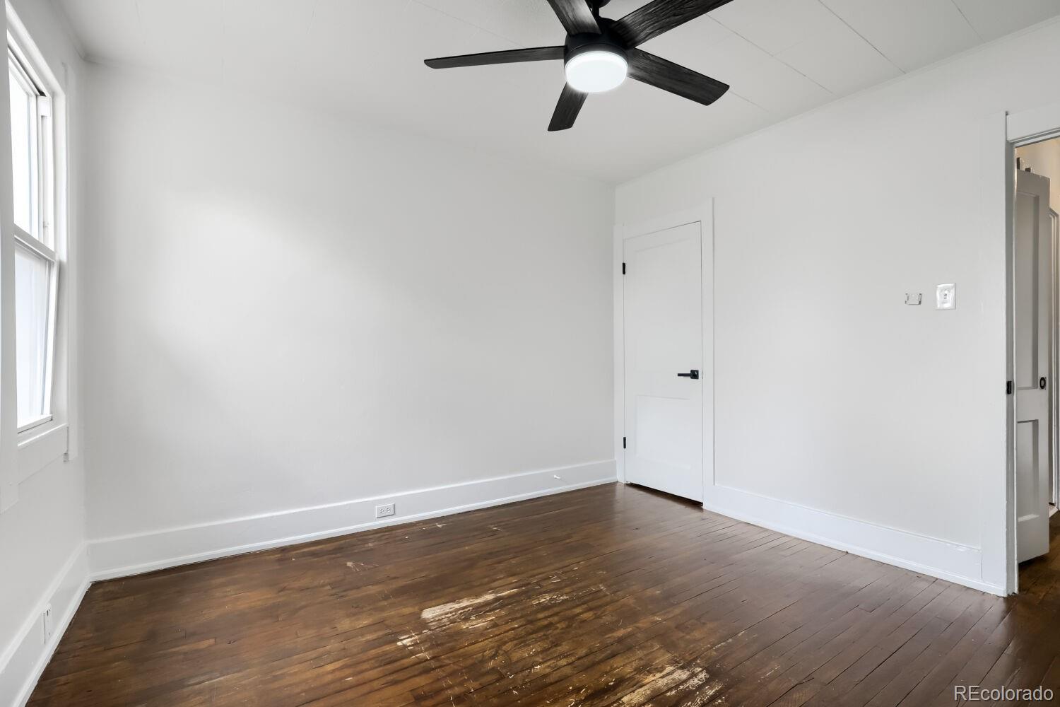 MLS Image #7 for 8015 e 16th avenue,denver, Colorado