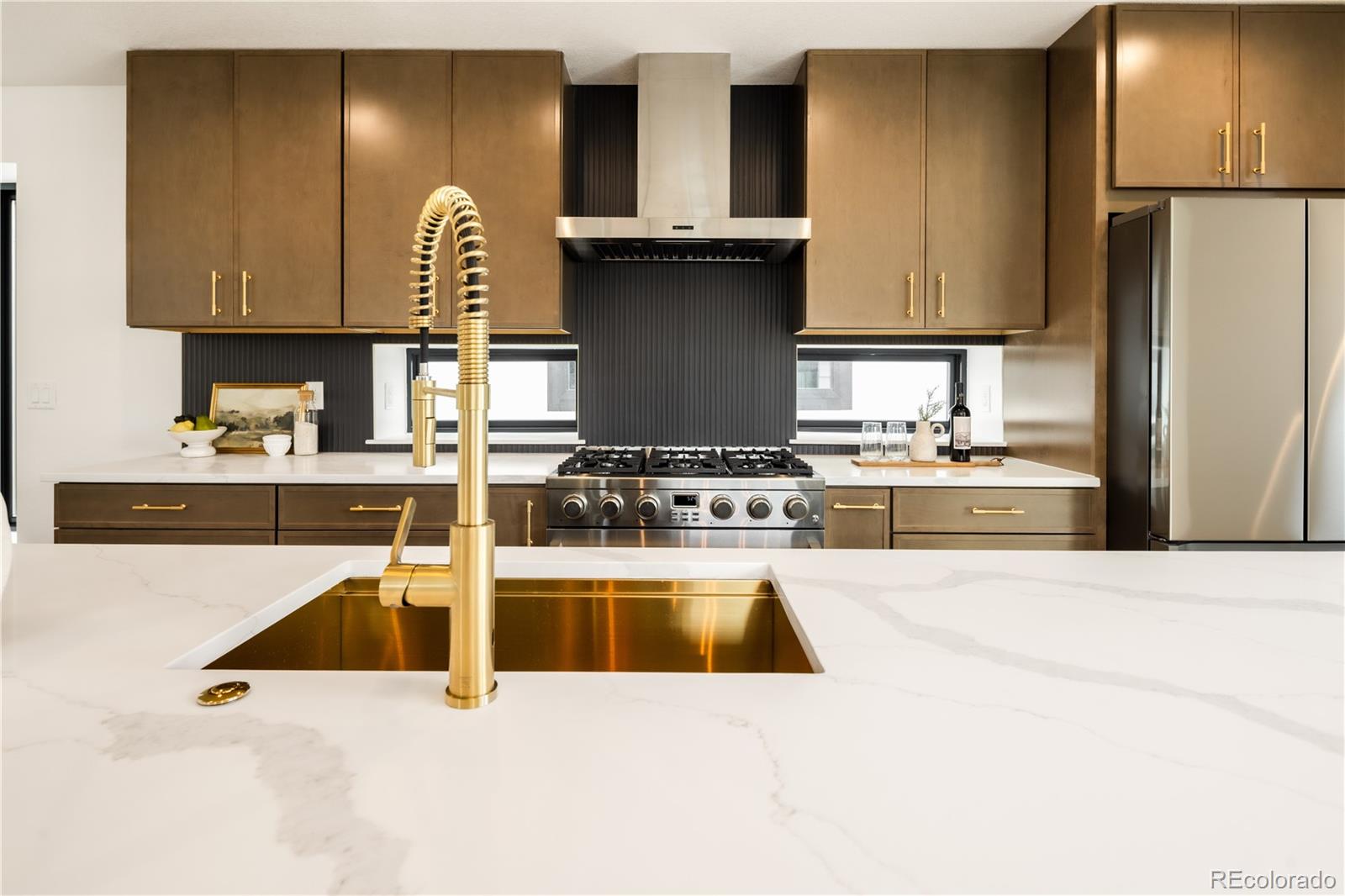 MLS Image #15 for 2280 s bannock street,denver, Colorado