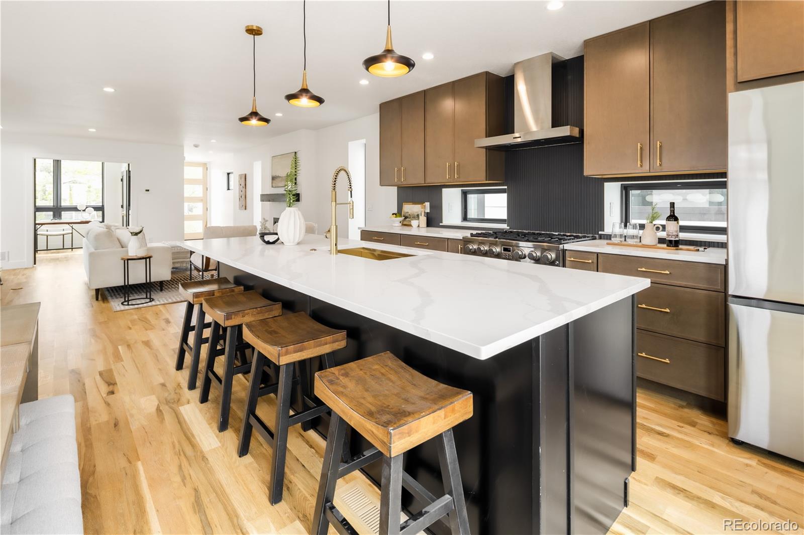 MLS Image #16 for 2280 s bannock street,denver, Colorado