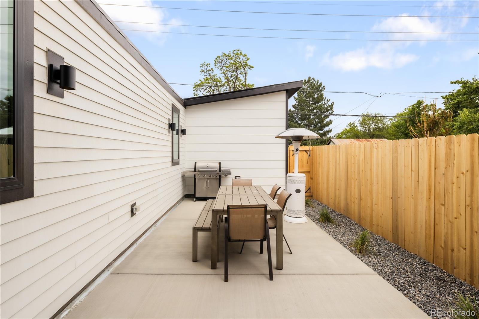 MLS Image #18 for 2280 s bannock street,denver, Colorado