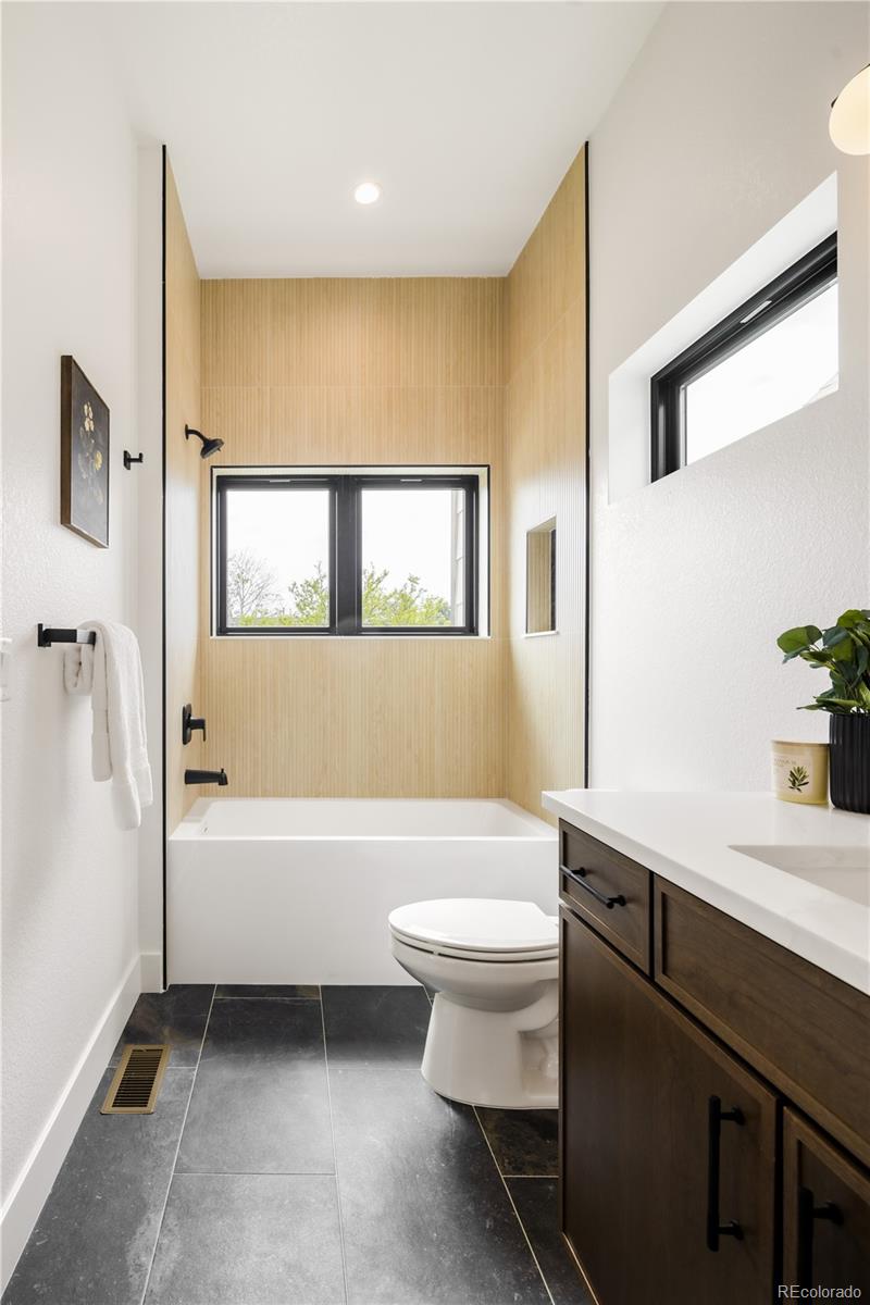 MLS Image #31 for 2280 s bannock street,denver, Colorado