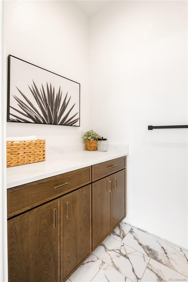 MLS Image #34 for 2280 s bannock street,denver, Colorado