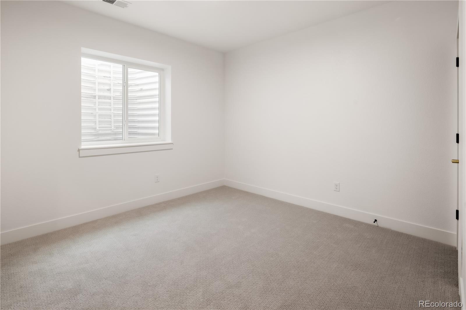 MLS Image #37 for 2280 s bannock street,denver, Colorado