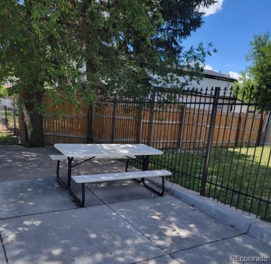 MLS Image #4 for 3657 n fillmore street,denver, Colorado