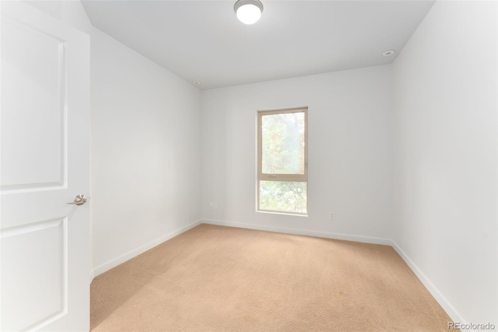 MLS Image #17 for 2155 s logan street,denver, Colorado