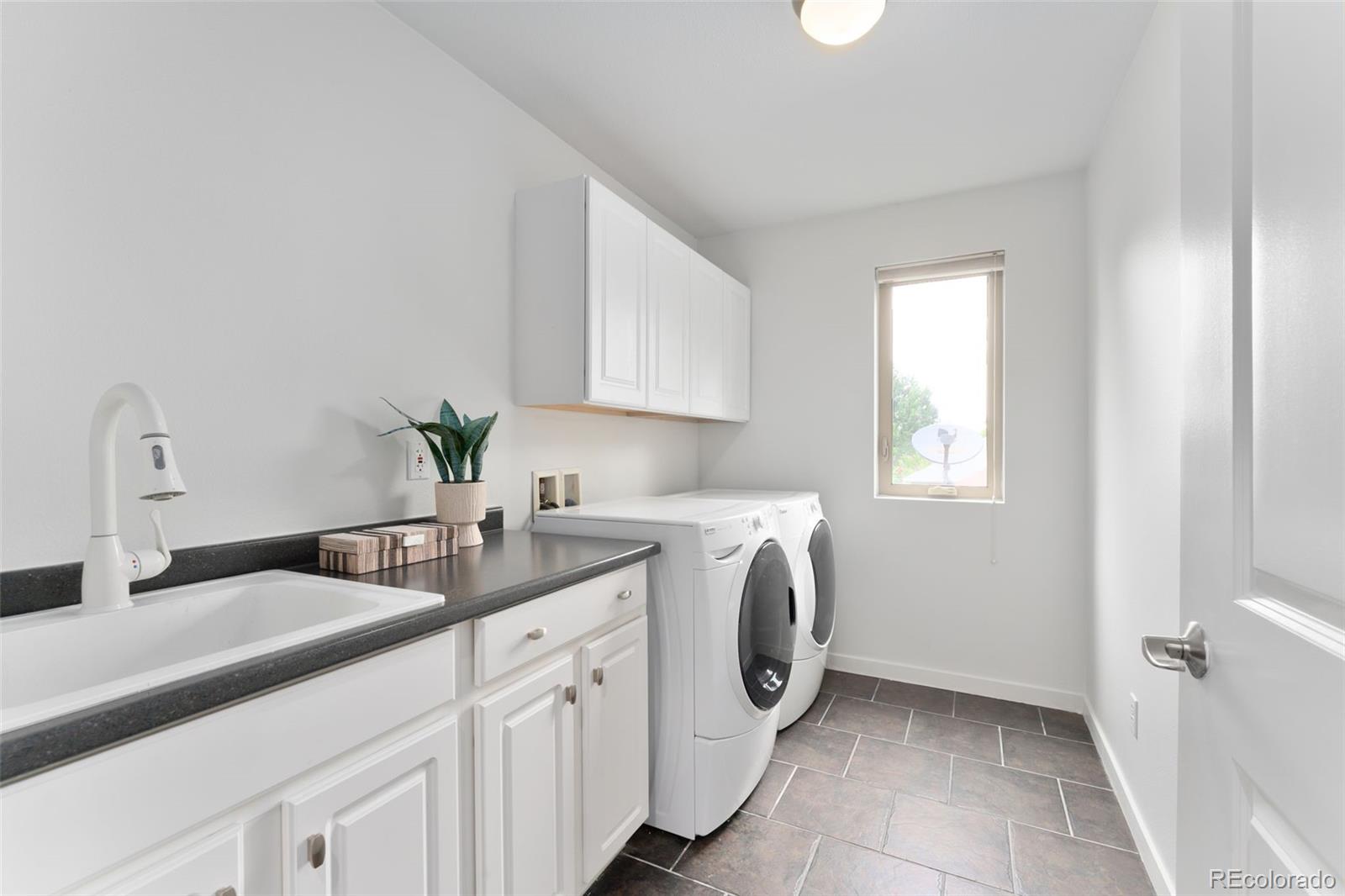 MLS Image #20 for 2155 s logan street,denver, Colorado
