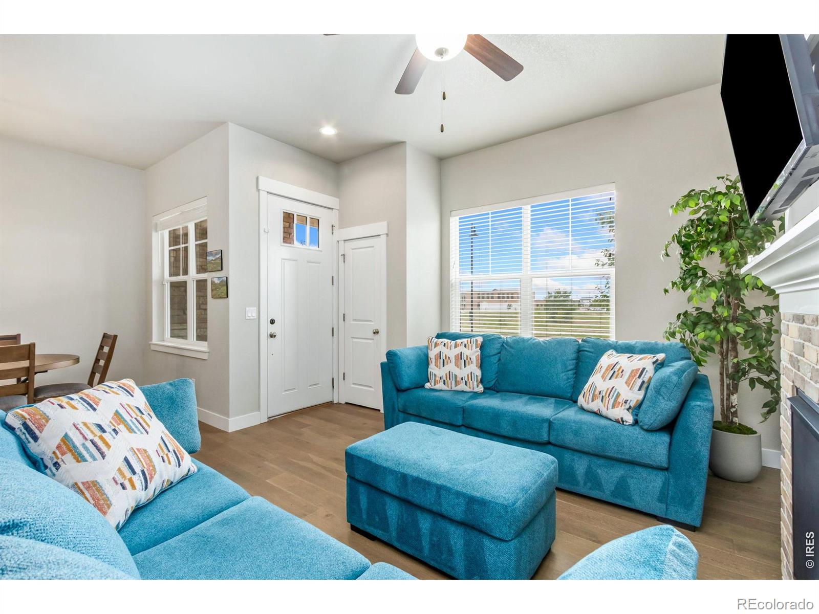MLS Image #3 for 5051  river roads drive,timnath, Colorado