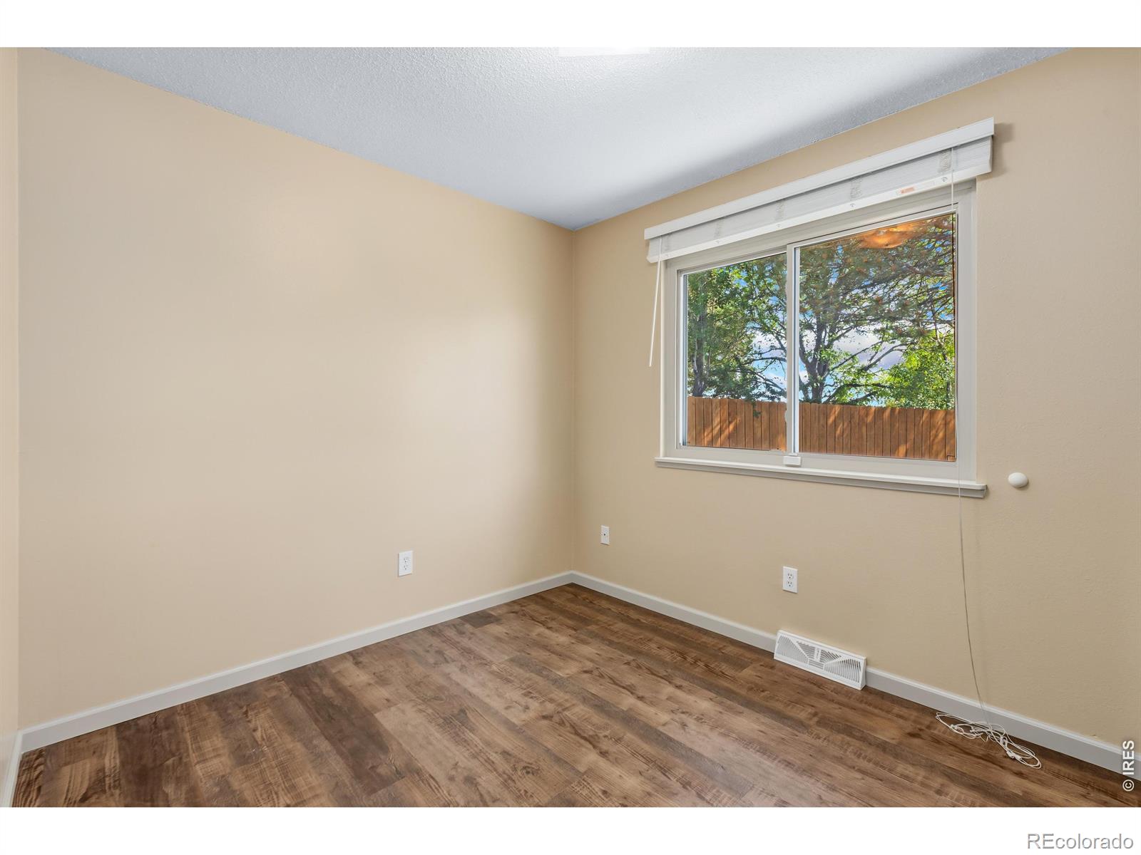 MLS Image #14 for 509  11th street,gilcrest, Colorado