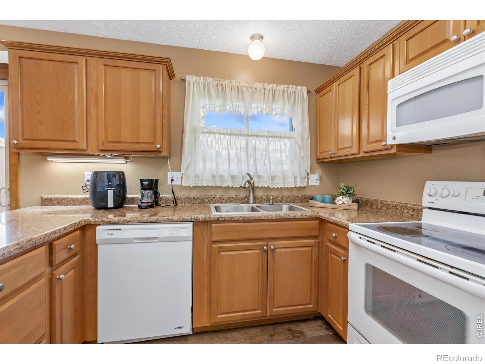 MLS Image #6 for 509  11th street,gilcrest, Colorado