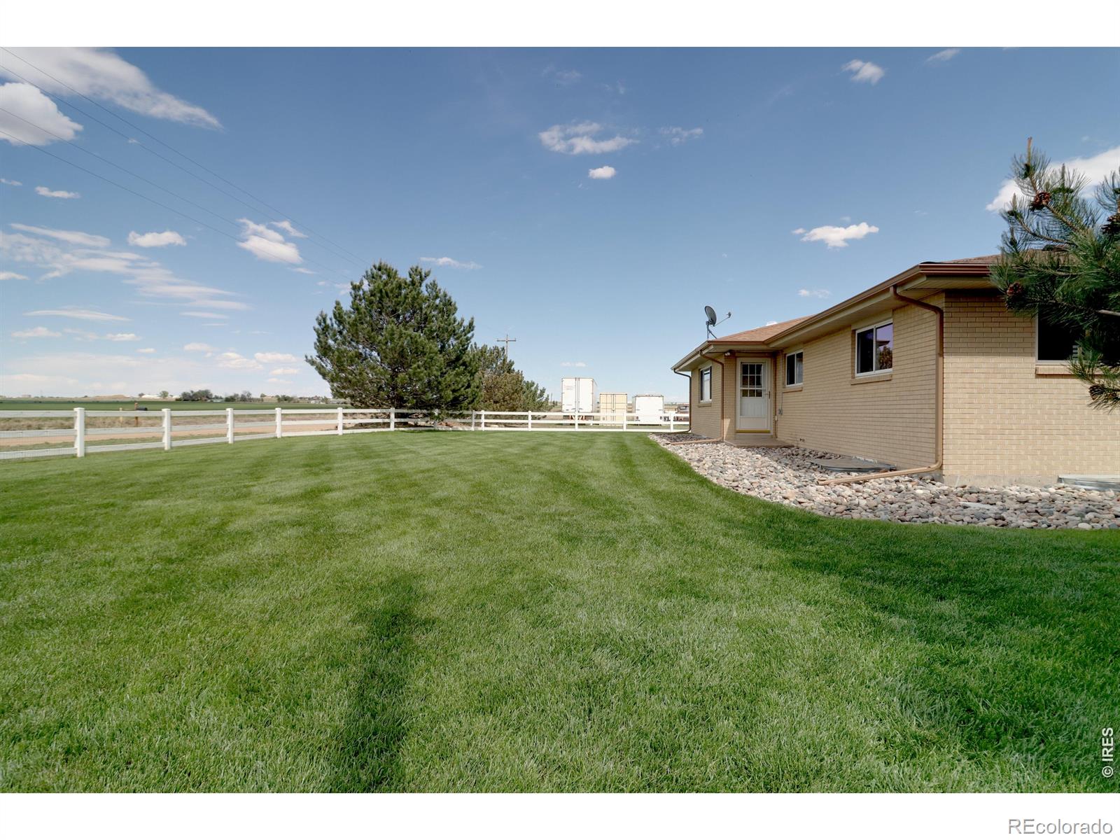 MLS Image #7 for 22560  county road 46 ,la salle, Colorado