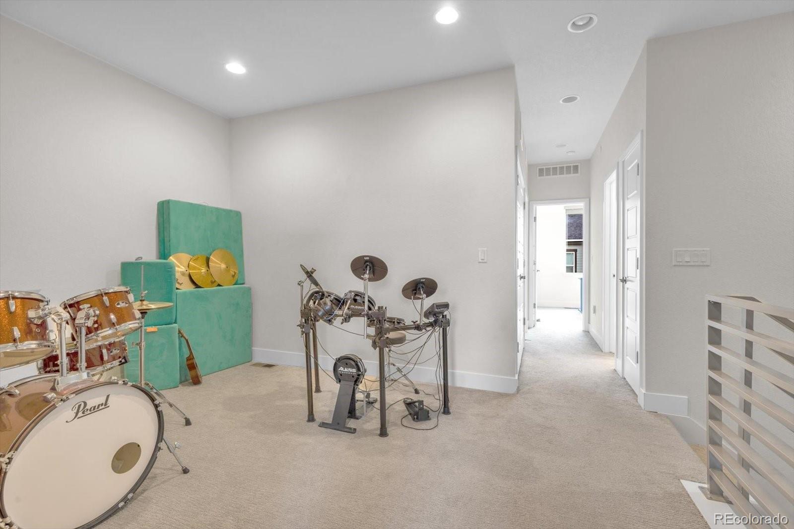 MLS Image #11 for 2214  central park way,superior, Colorado