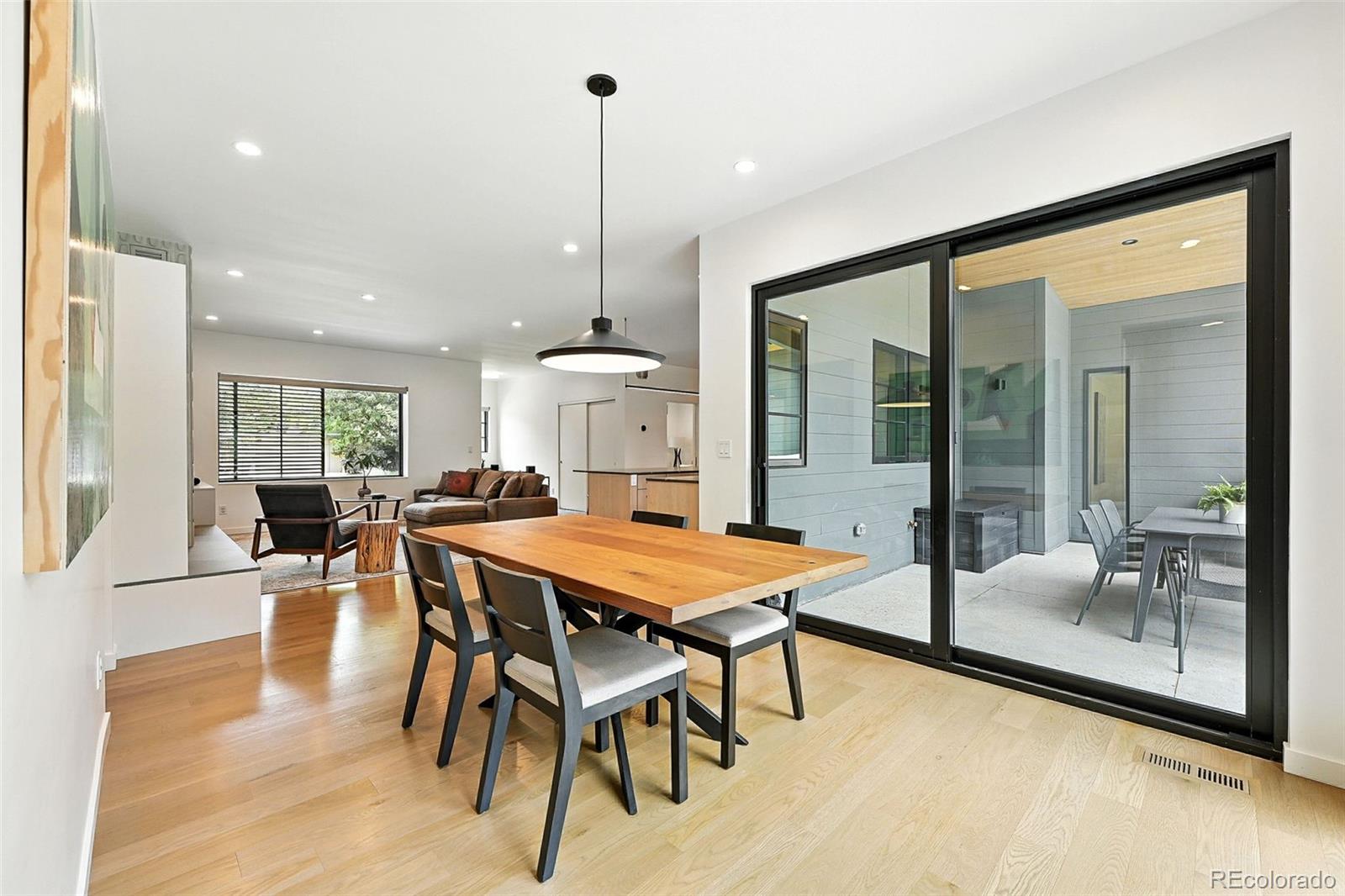 MLS Image #10 for 3010 s franklin street,denver, Colorado