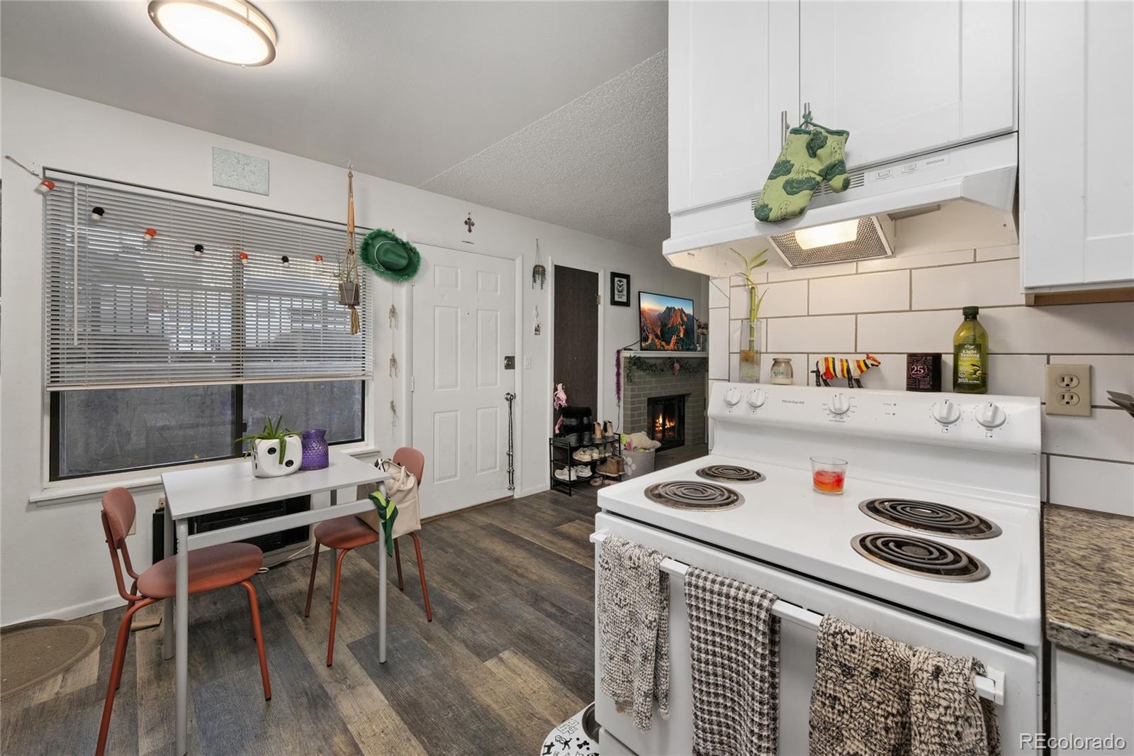 MLS Image #7 for 1209 w plum street,fort collins, Colorado