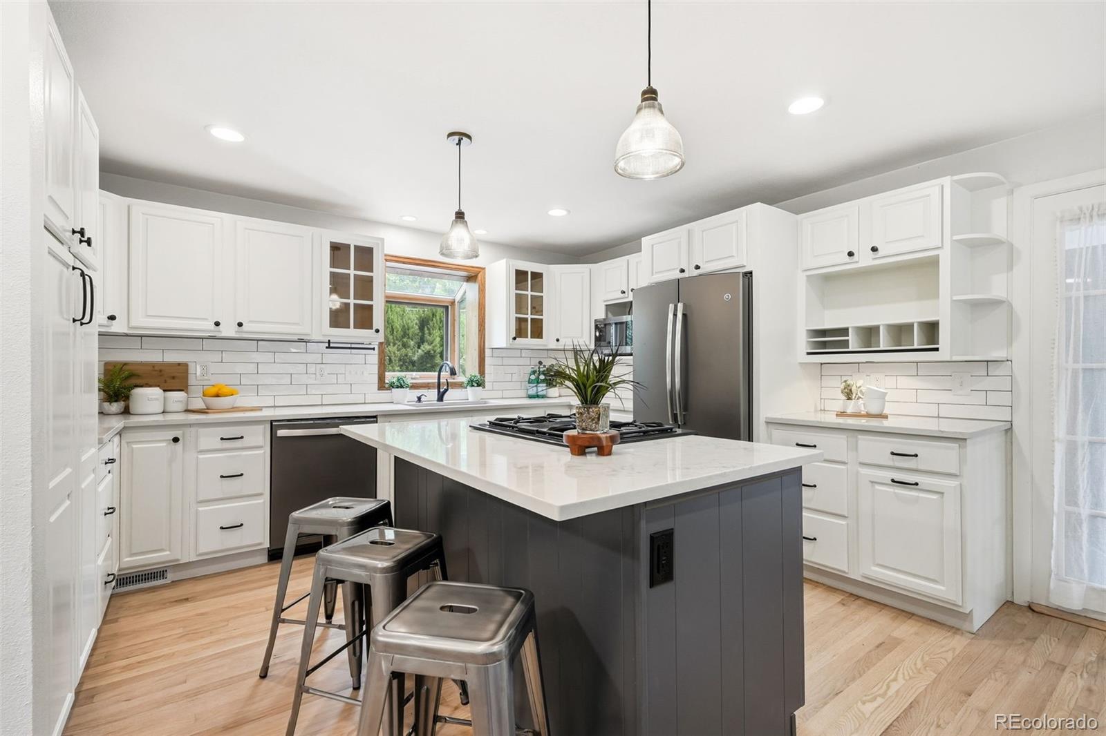 MLS Image #5 for 7045 w 33rd avenue,wheat ridge, Colorado