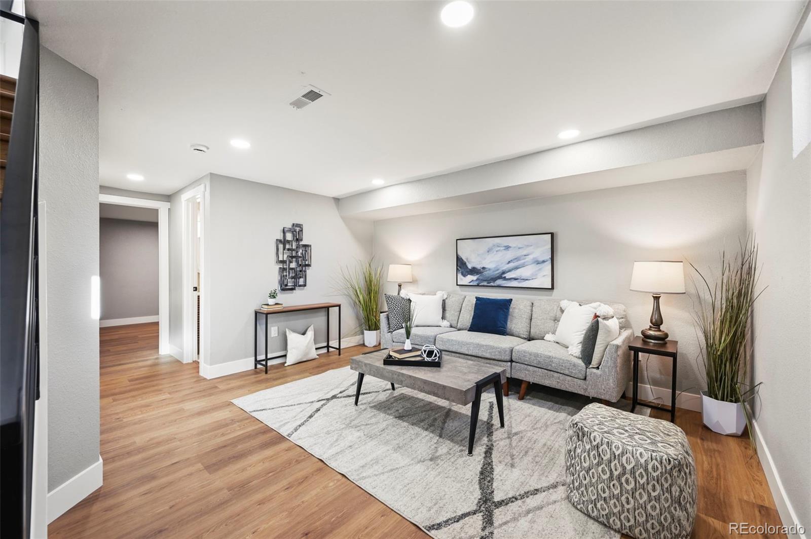 MLS Image #12 for 2890 s sherman street,englewood, Colorado