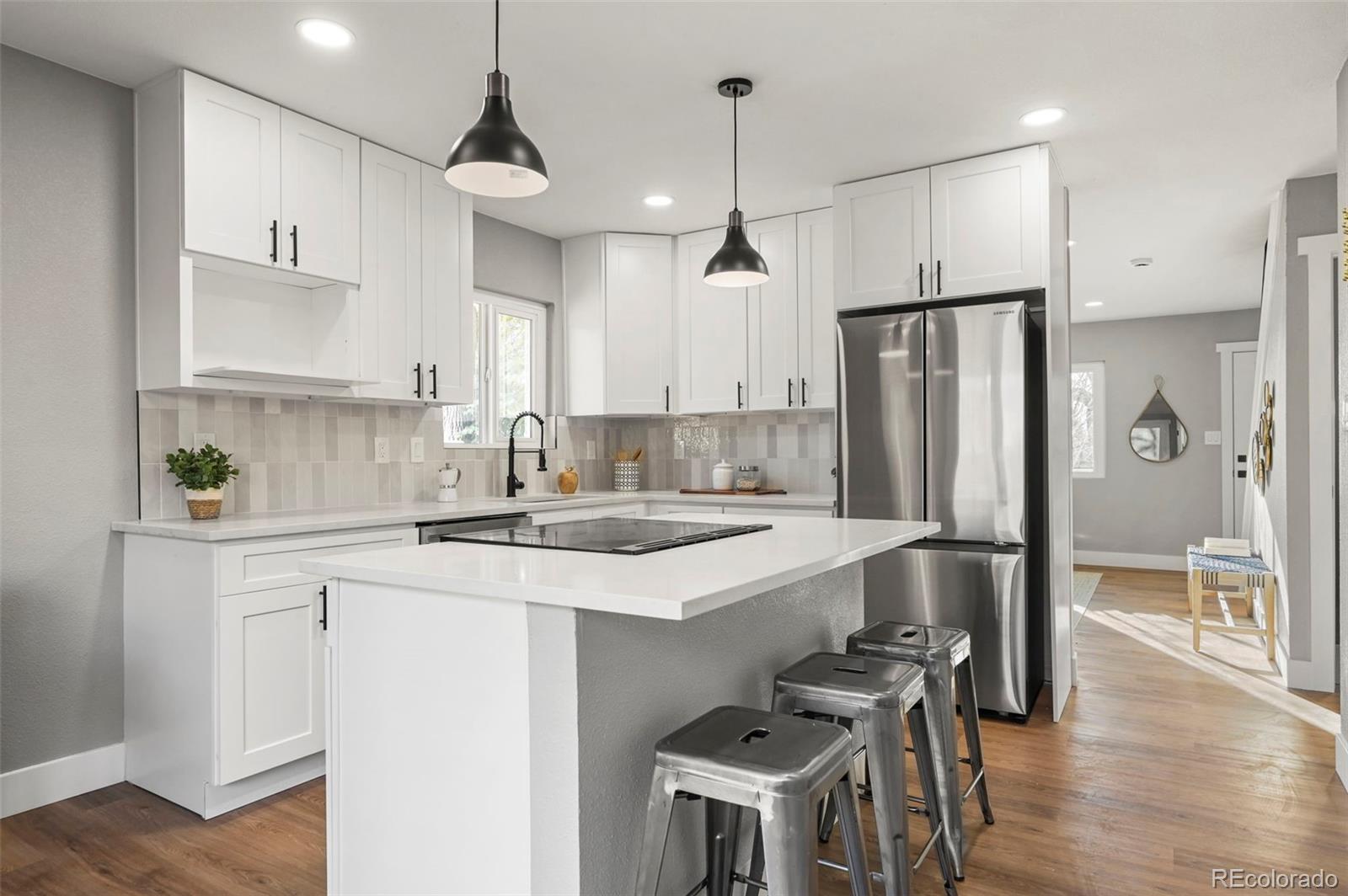 MLS Image #15 for 2890 s sherman street,englewood, Colorado
