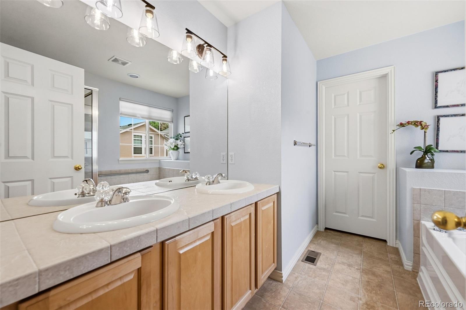MLS Image #19 for 658 s yarrow street ,lakewood, Colorado