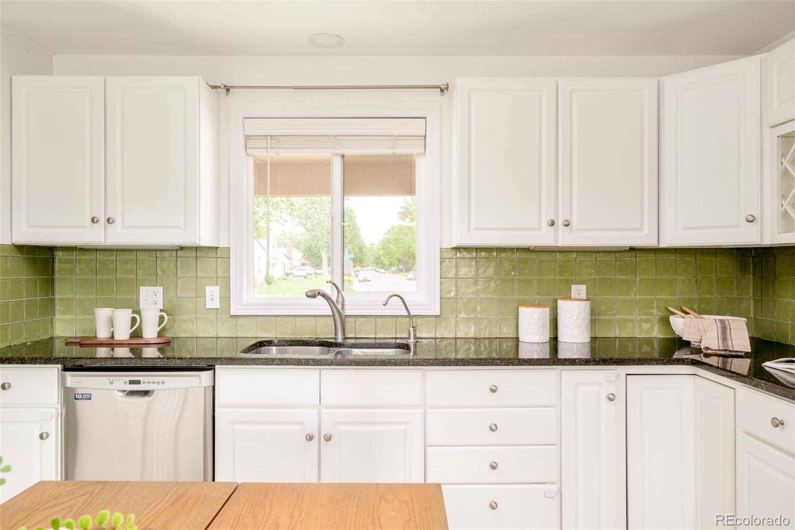 MLS Image #11 for 1989 s kearney way,denver, Colorado