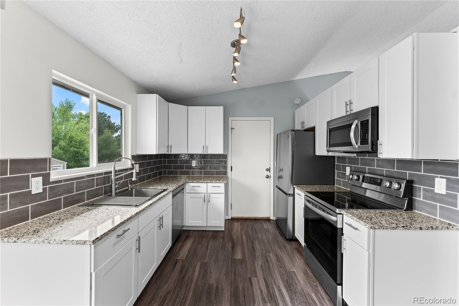 MLS Image #6 for 5647  trout creek pass drive,colorado springs, Colorado
