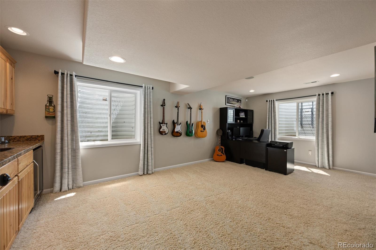 MLS Image #32 for 110  brush lane,johnstown, Colorado