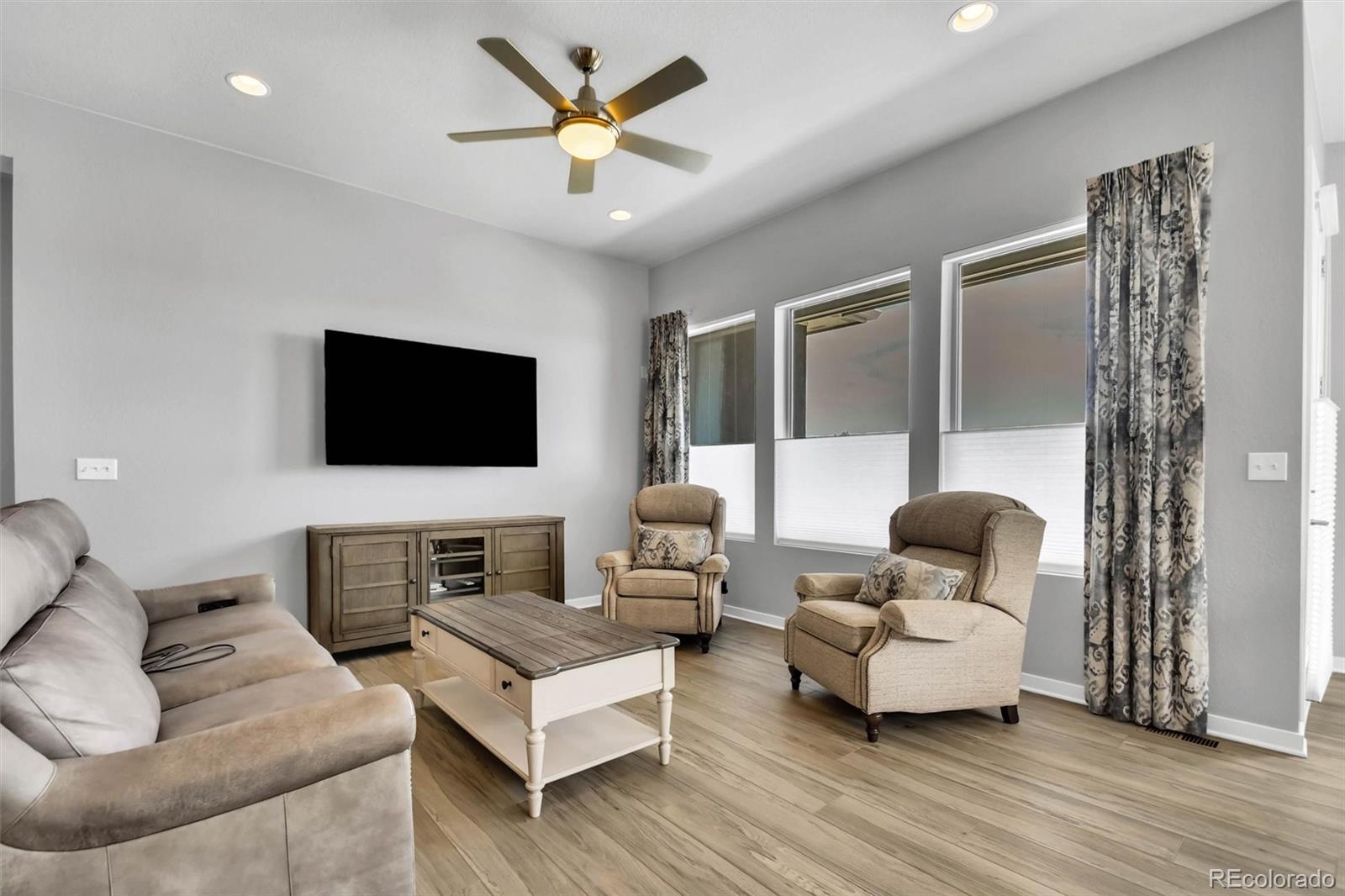 MLS Image #12 for 16080  atlantic peak way,broomfield, Colorado