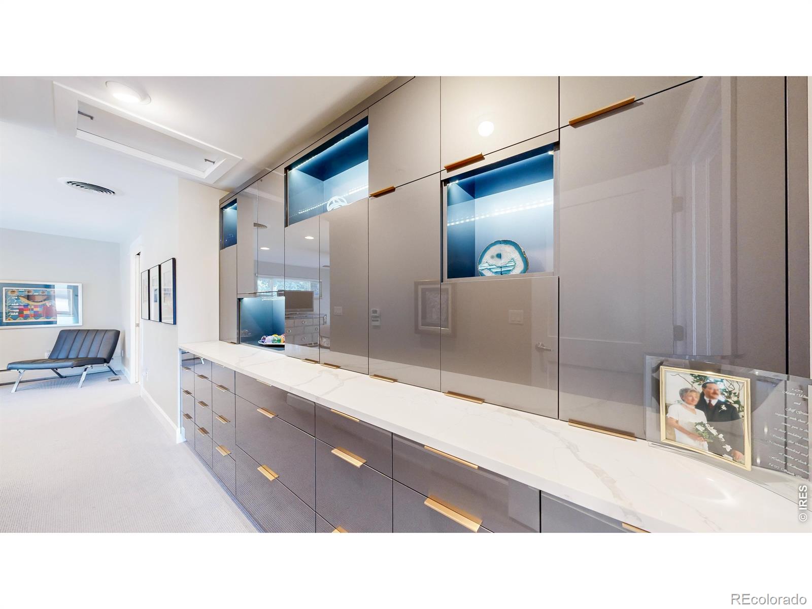 MLS Image #24 for 463  locust street,denver, Colorado