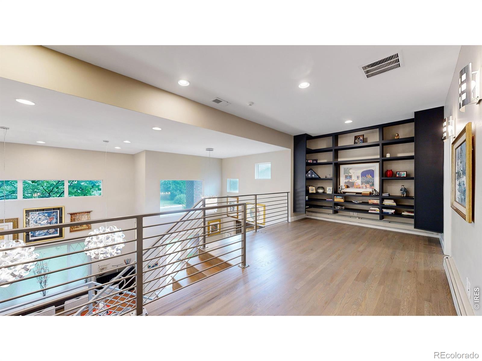 MLS Image #34 for 463  locust street,denver, Colorado